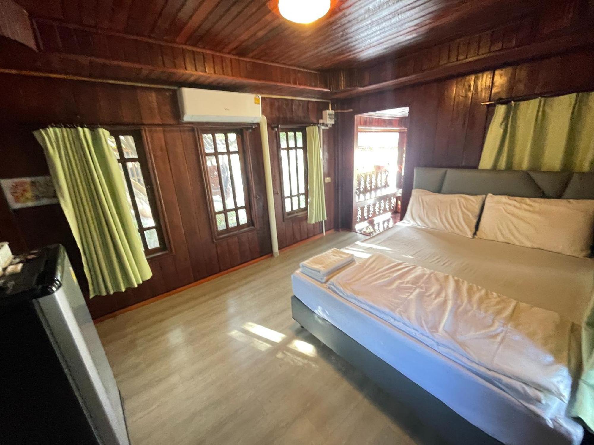 Oh Taley Resort Rayong Esterno foto