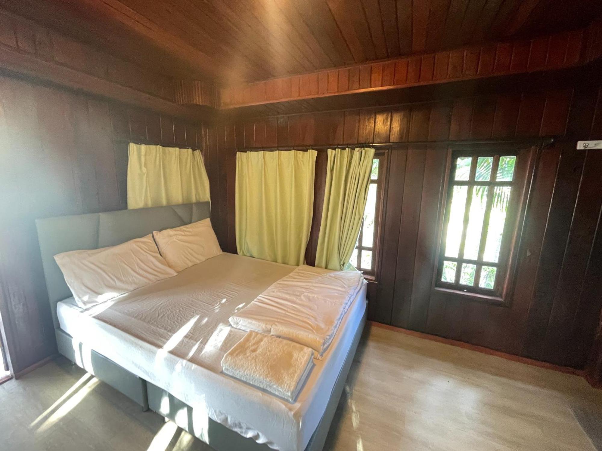 Oh Taley Resort Rayong Esterno foto