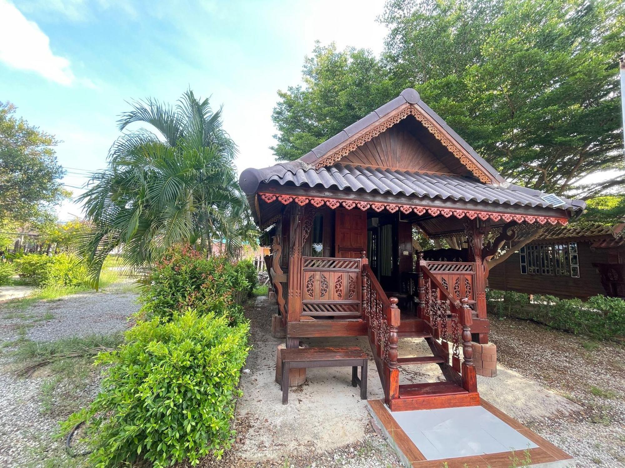 Oh Taley Resort Rayong Esterno foto